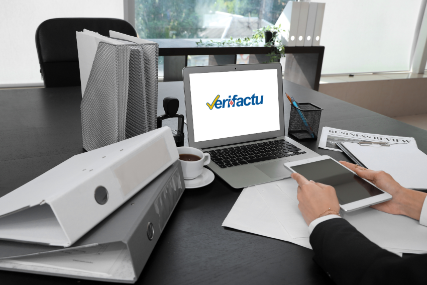 PMoreno - VERIFACTU entra en vigor te ayudamos a adaptarte y te acompañamos en esta transición--